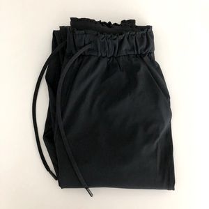 Lululemon Stretch High-Rise Jogger Full Length Size 4 Black